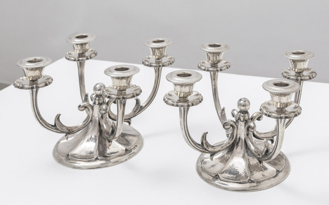 Pair of candlestick
